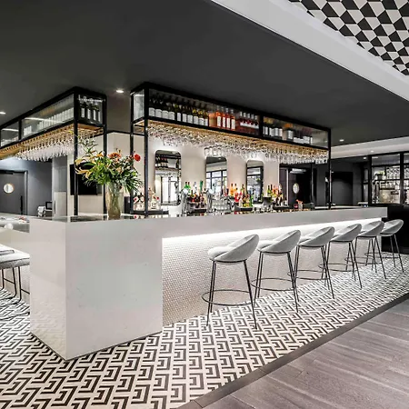 Novotel Centre 4*