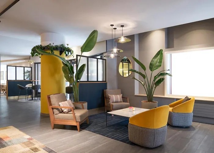 Hotel Novotel Centre, Fully Renovated 4*