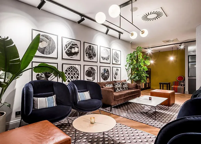 Hotel Novotel Centre, Fully Renovated