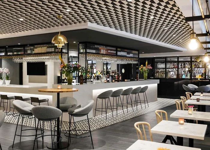 Hotel Novotel Centre, Fully Renovated 4*