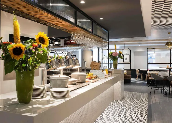 Novotel Centre, Fully Renovated Hotel