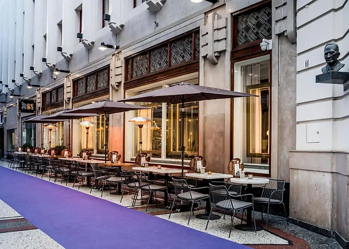 Hotel Novotel Centre, Fully Renovated