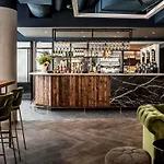 Hotel Novotel Centre 4*