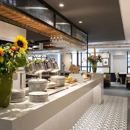 Szálloda Novotel Centre 4*