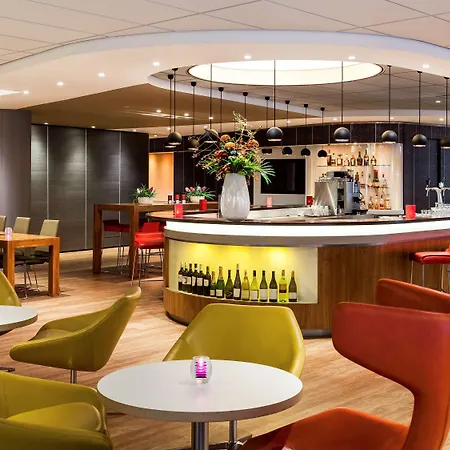 Hotel Novotel Centre 4*