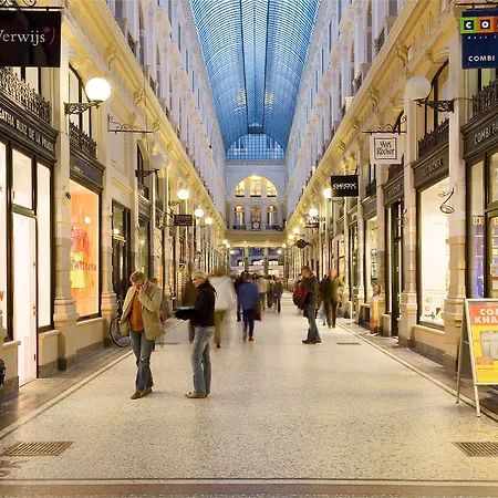 Novotel Centre 4* Haia