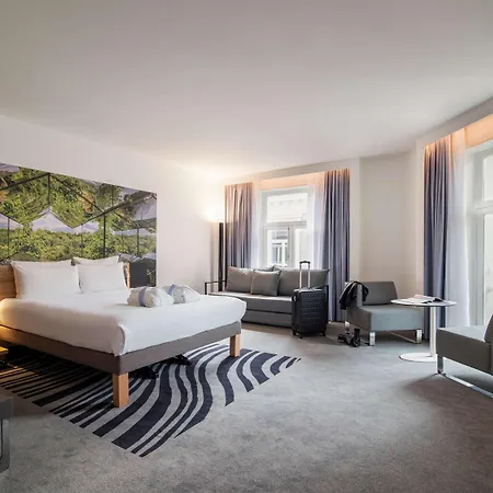 Szálloda Novotel Centre