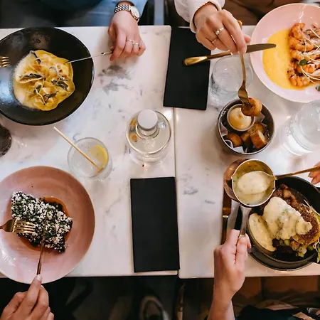 Novotel Centre 酒店