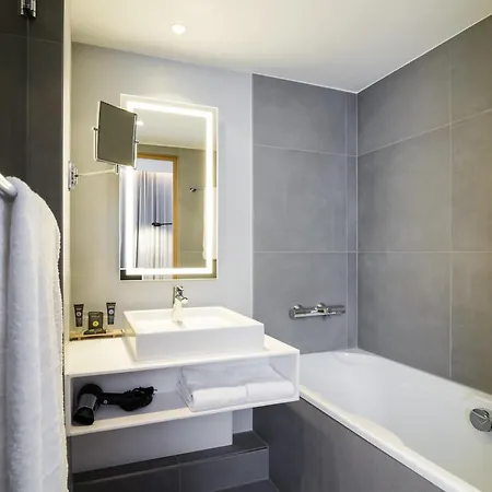 Hotel Novotel Centre Haia