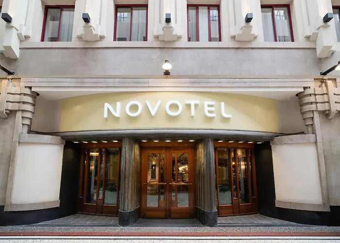 Novotel Centre 호텔