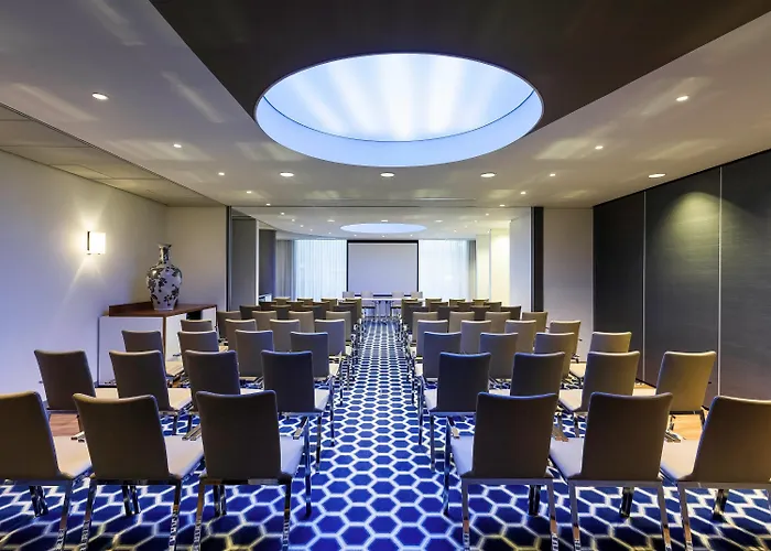 Hotel Novotel Centre 4*