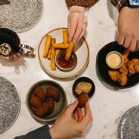 מלון Novotel Centre האג