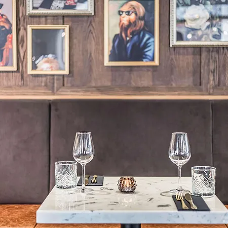 Novotel Centre 4* La Haya