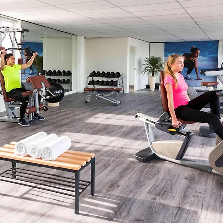 Novotel Centre מלון 4*