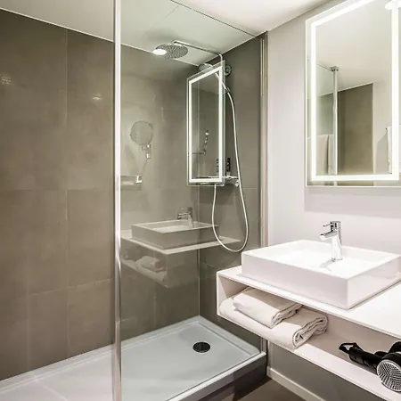 Novotel Centre 4*