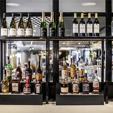 מלון Novotel Centre