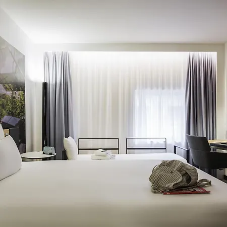 Szálloda Novotel Centre 4*