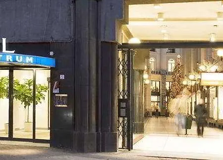 Hotel Novotel Centre 4*