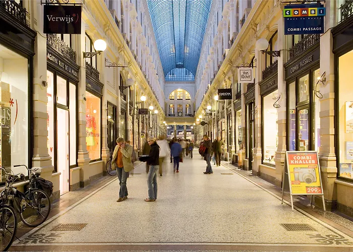 Novotel Centre 4* Гаага