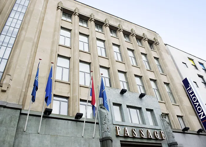 Novotel Centre Отель Гаага